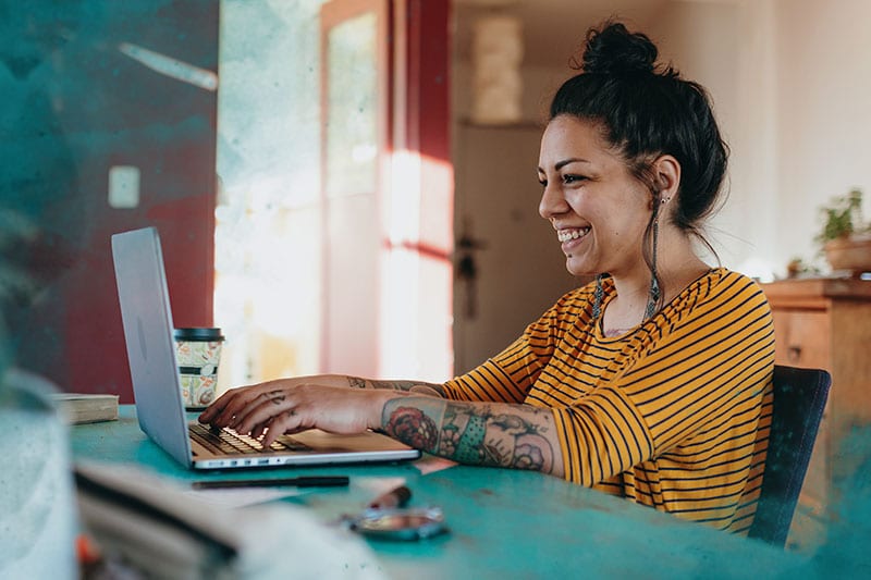 girl using laptop