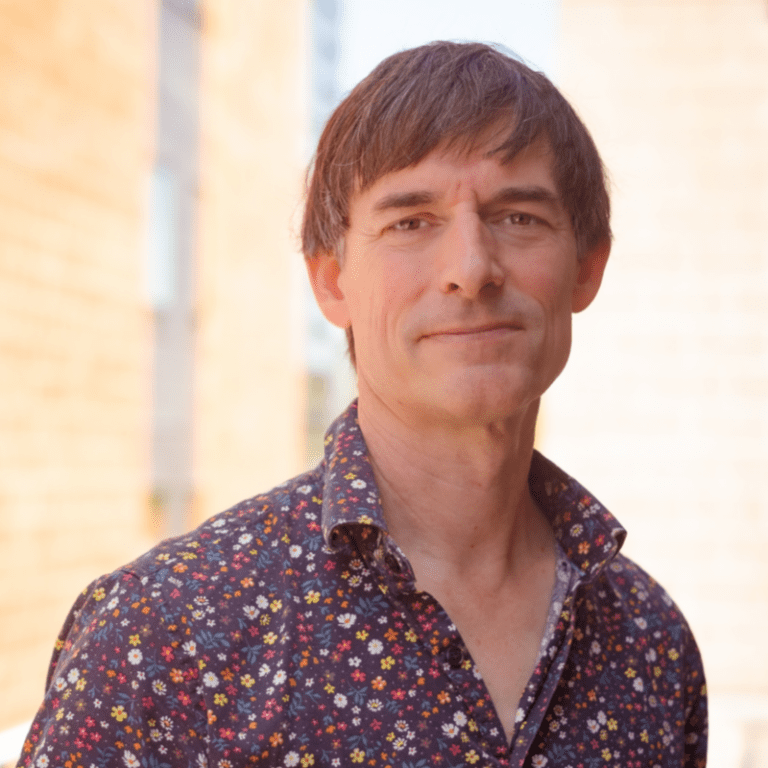 Dr Thomas Barrows
